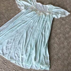 Miss Elaine  Soft Aqua Nightgown Size Med